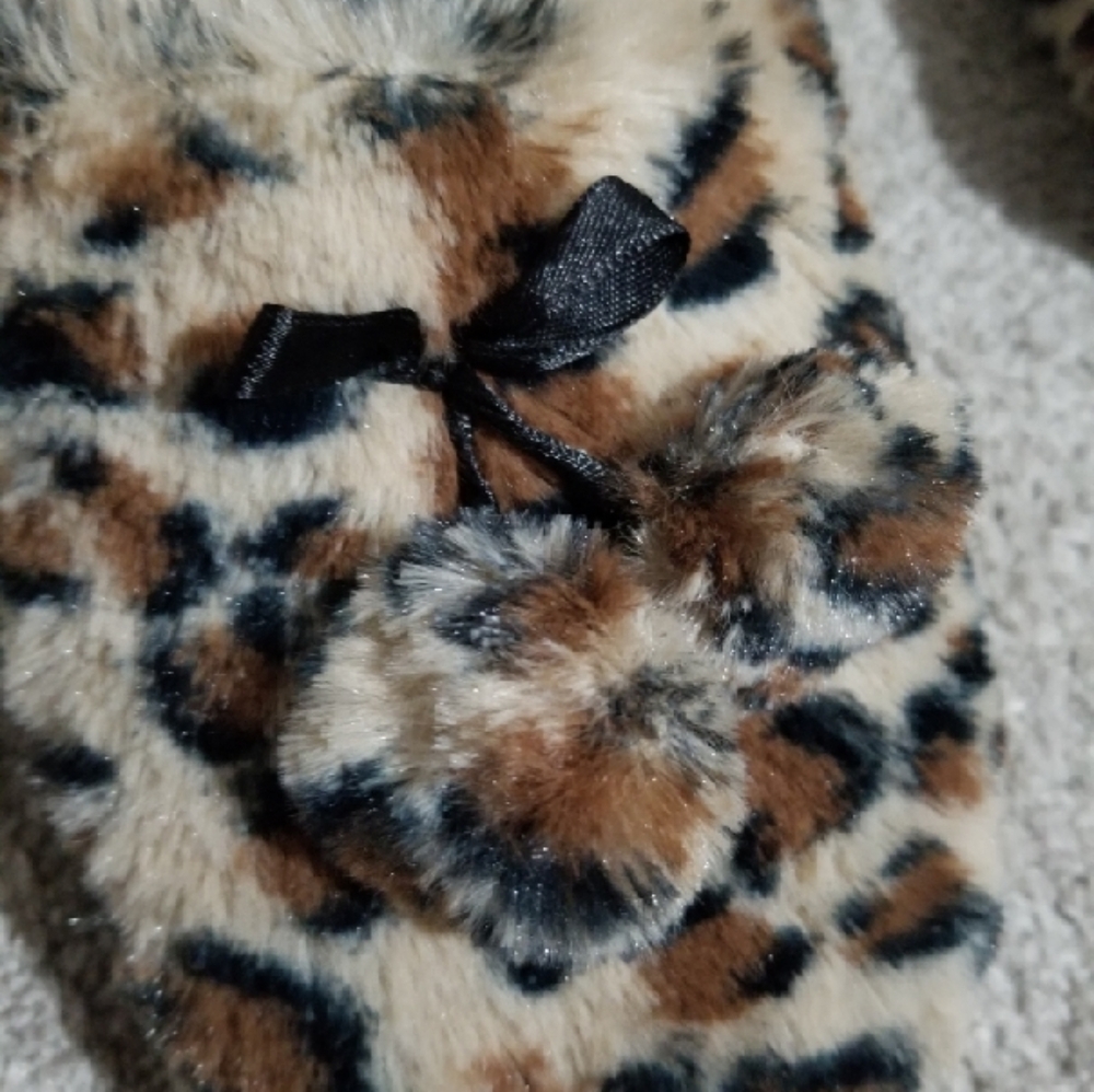 Slippers - Picture 5 of 5